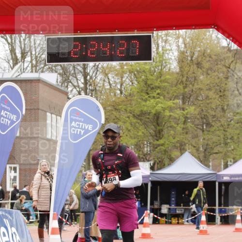13.04.2025 - Hammer Lauf A. Gomolzig http://msf.ph/oto/7652284 13.04.2025 13:24:25 Ziel 1898 meine-sportfotos.de
