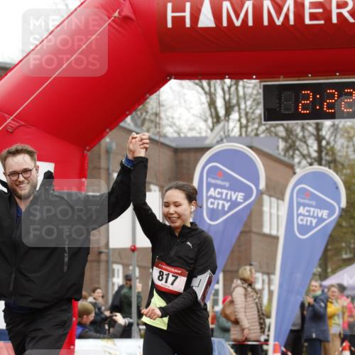 13.04.2025 - Hammer Lauf A. Gomolzig http://msf.ph/oto/7652297 13.04.2025 13:22:03 Ziel 817, 818 meine-sportfotos.de