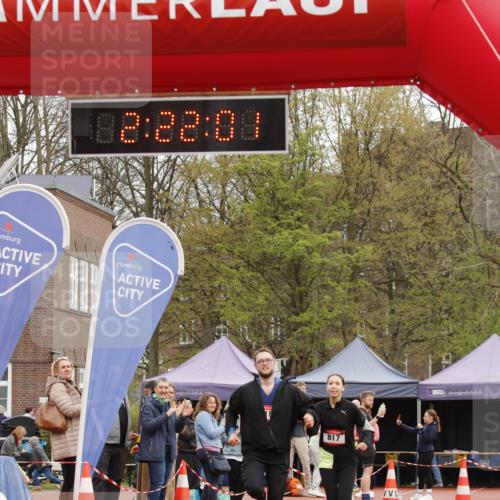 13.04.2025 - Hammer Lauf A. Gomolzig http://msf.ph/oto/7652312 13.04.2025 13:21:59 Ziel 817, 818 meine-sportfotos.de