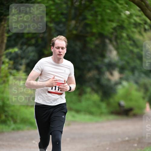 13.04.2025 - Hammer Lauf Dr. Thomas Lammeyer http://msf.ph/oto/7652344 13.04.2025 10:30:05 Laufen 111 meine-sportfotos.de