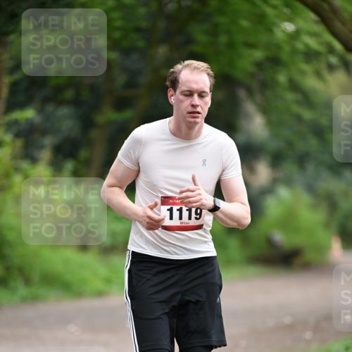 13.04.2025 - Hammer Lauf Dr. Thomas Lammeyer http://msf.ph/oto/7652365 13.04.2025 10:30:06 Laufen 15, 1119 meine-sportfotos.de