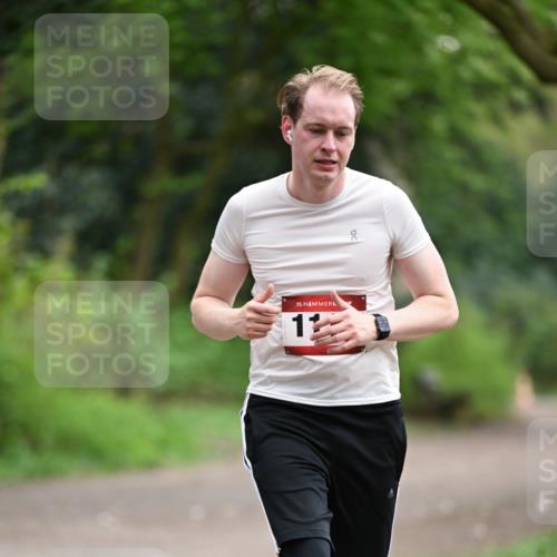 13.04.2025 - Hammer Lauf Dr. Thomas Lammeyer http://msf.ph/oto/7652372 13.04.2025 10:30:06 Laufen 15, 12 meine-sportfotos.de