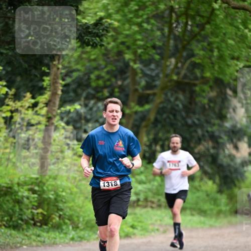 13.04.2025 - Hammer Lauf Dr. Thomas Lammeyer http://msf.ph/oto/7652492 13.04.2025 10:30:39 Laufen 1318 meine-sportfotos.de