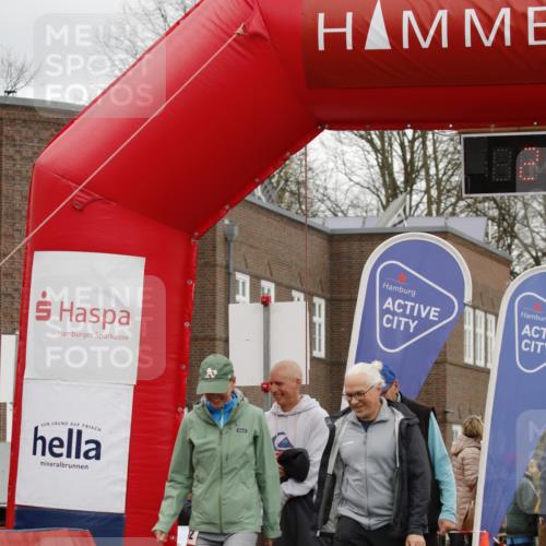 13.04.2025 - Hammer Lauf A. Gomolzig http://msf.ph/oto/7652504 13.04.2025 13:18:04 Ziel 2002, 2003, 2004 meine-sportfotos.de