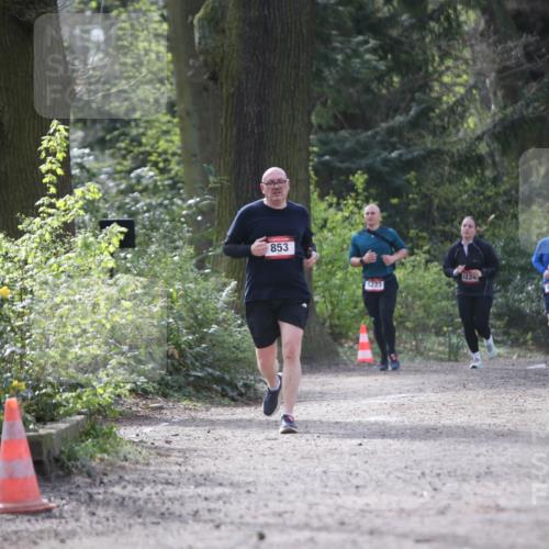 13.04.2025 - Hammer Lauf Jannik Wohlers http://msf.ph/oto/7652513 13.04.2025 10:43:52 Laufen 853, 1223, 1224, 1827, 1111 meine-sportfotos.de