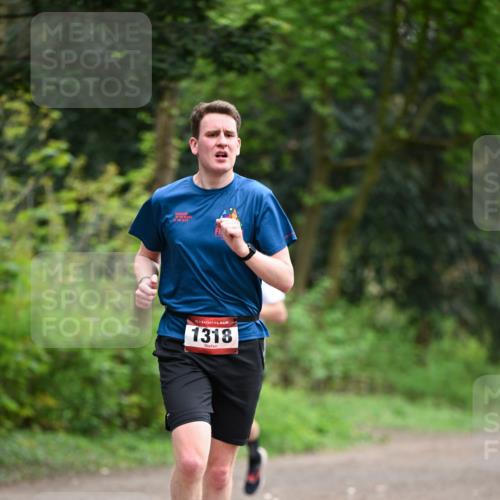 13.04.2025 - Hammer Lauf Dr. Thomas Lammeyer http://msf.ph/oto/7652538 13.04.2025 10:30:41 Laufen 15, 1318 meine-sportfotos.de