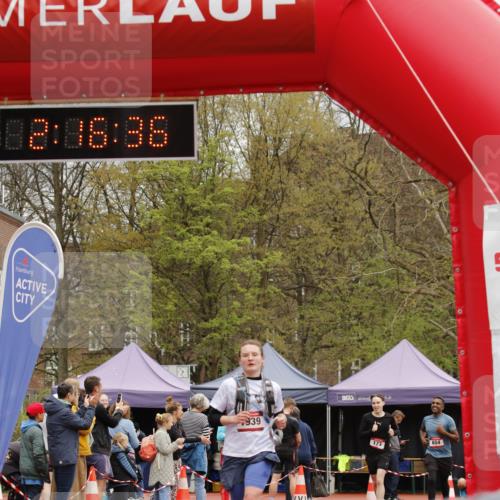 13.04.2025 - Hammer Lauf A. Gomolzig http://msf.ph/oto/7652543 13.04.2025 13:16:35 Ziel 1939 meine-sportfotos.de