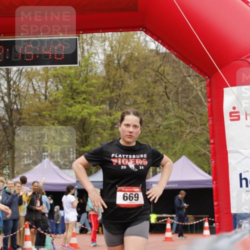 13.04.2025 - Hammer Lauf A. Gomolzig http://msf.ph/oto/7652576 13.04.2025 13:15:38 Ziel 669, 1931 meine-sportfotos.de