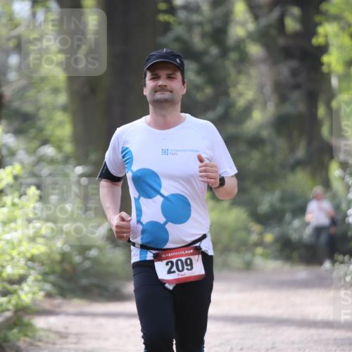 13.04.2025 - Hammer Lauf Jannik Wohlers http://msf.ph/oto/7652615 13.04.2025 10:43:09 Laufen 15, 209 meine-sportfotos.de