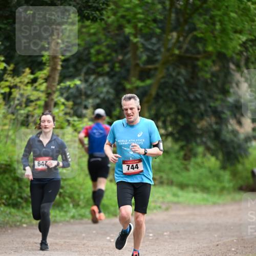 13.04.2025 - Hammer Lauf Dr. Thomas Lammeyer http://msf.ph/oto/7652699 13.04.2025 10:30:59 Laufen 647, 744 meine-sportfotos.de