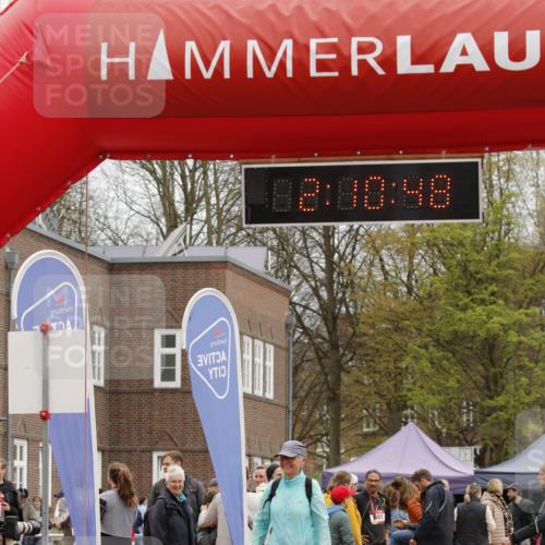 13.04.2025 - Hammer Lauf A. Gomolzig http://msf.ph/oto/7652756 13.04.2025 13:10:46 Ziel 2001 meine-sportfotos.de
