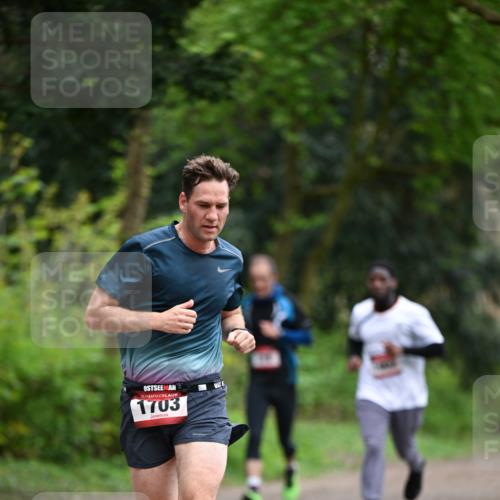 13.04.2025 - Hammer Lauf Dr. Thomas Lammeyer http://msf.ph/oto/7652852 13.04.2025 10:31:16 Laufen 15, 1703 meine-sportfotos.de