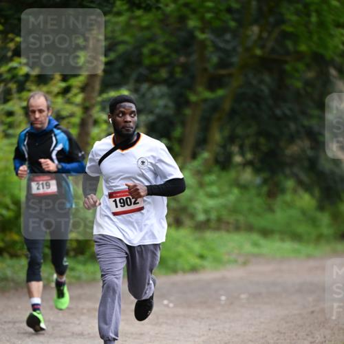 13.04.2025 - Hammer Lauf Dr. Thomas Lammeyer http://msf.ph/oto/7652891 13.04.2025 10:31:19 Laufen 219, 15, 1902 meine-sportfotos.de