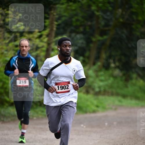 13.04.2025 - Hammer Lauf Dr. Thomas Lammeyer http://msf.ph/oto/7652901 13.04.2025 10:31:19 Laufen 219, 15, 1902 meine-sportfotos.de