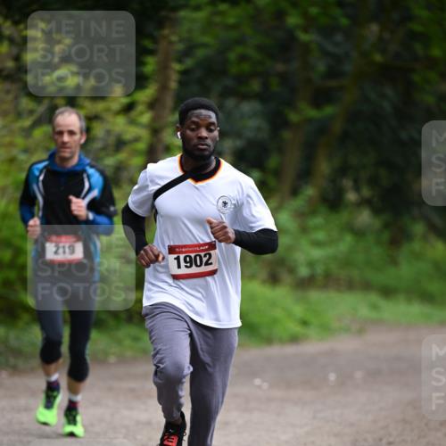 13.04.2025 - Hammer Lauf Dr. Thomas Lammeyer http://msf.ph/oto/7652904 13.04.2025 10:31:19 Laufen 219, 15, 1902 meine-sportfotos.de