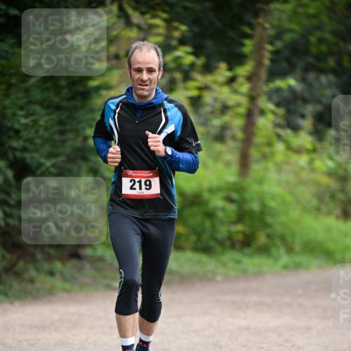 13.04.2025 - Hammer Lauf Dr. Thomas Lammeyer http://msf.ph/oto/7652926 13.04.2025 10:31:21 Laufen 15, 219 meine-sportfotos.de