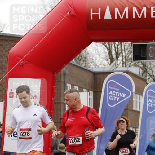 13.04.2025 - Hammer Lauf A. Gomolzig http://msf.ph/oto/7653068 13.04.2025 13:01:47 Ziel 1042, 1262, 1278 meine-sportfotos.de