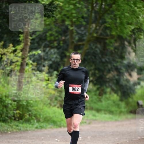 13.04.2025 - Hammer Lauf Dr. Thomas Lammeyer http://msf.ph/oto/7653087 13.04.2025 10:31:41 Laufen 15, 982 meine-sportfotos.de