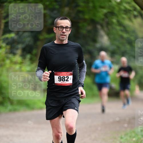 13.04.2025 - Hammer Lauf Dr. Thomas Lammeyer http://msf.ph/oto/7653135 13.04.2025 10:31:43 Laufen 15, 982 meine-sportfotos.de
