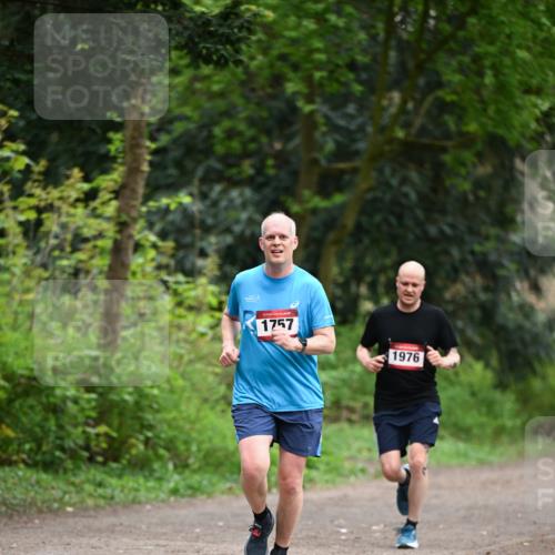 13.04.2025 - Hammer Lauf Dr. Thomas Lammeyer http://msf.ph/oto/7653166 13.04.2025 10:31:46 Laufen 1757, 1976 meine-sportfotos.de