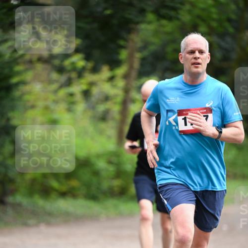 13.04.2025 - Hammer Lauf Dr. Thomas Lammeyer http://msf.ph/oto/7653232 13.04.2025 10:31:49 Laufen 15 meine-sportfotos.de