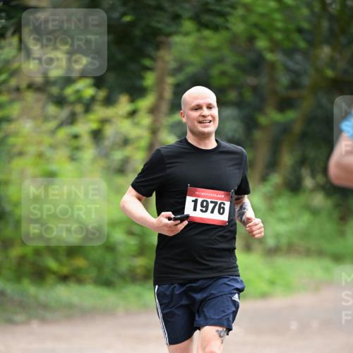 13.04.2025 - Hammer Lauf Dr. Thomas Lammeyer http://msf.ph/oto/7653246 13.04.2025 10:31:50 Laufen 15, 1976 meine-sportfotos.de
