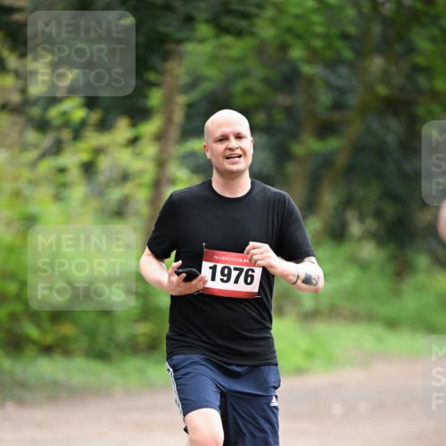 13.04.2025 - Hammer Lauf Dr. Thomas Lammeyer http://msf.ph/oto/7653249 13.04.2025 10:31:51 Laufen 15, 1976 meine-sportfotos.de