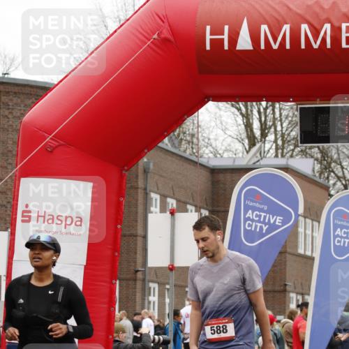 13.04.2025 - Hammer Lauf A. Gomolzig http://msf.ph/oto/7653255 13.04.2025 12:58:49 Ziel 588, 599, 1768 meine-sportfotos.de