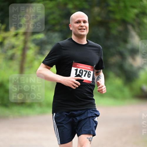 13.04.2025 - Hammer Lauf Dr. Thomas Lammeyer http://msf.ph/oto/7653264 13.04.2025 10:31:51 Laufen 15, 1976 meine-sportfotos.de
