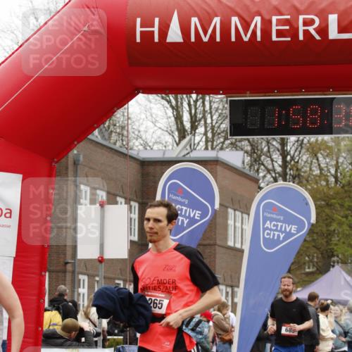 13.04.2025 - Hammer Lauf A. Gomolzig http://msf.ph/oto/7653302 13.04.2025 12:58:35 Ziel 685, 1265, 1268 meine-sportfotos.de