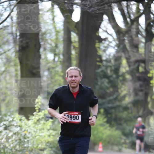13.04.2025 - Hammer Lauf Jannik Wohlers http://msf.ph/oto/7653343 13.04.2025 10:40:26 Laufen 1990 meine-sportfotos.de