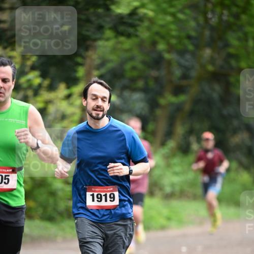 13.04.2025 - Hammer Lauf Dr. Thomas Lammeyer http://msf.ph/oto/7653348 13.04.2025 10:32:02 Laufen 05, 15, 1919 meine-sportfotos.de