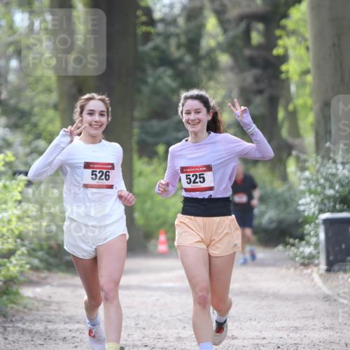 13.04.2025 - Hammer Lauf Jannik Wohlers http://msf.ph/oto/7653386 13.04.2025 10:40:18 Laufen 15, 526, 525 meine-sportfotos.de
