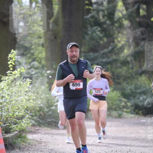 13.04.2025 - Hammer Lauf Jannik Wohlers http://msf.ph/oto/7653408 13.04.2025 10:40:15 Laufen 699, 93, 525 meine-sportfotos.de