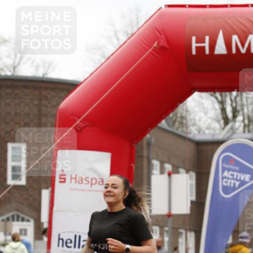 13.04.2025 - Hammer Lauf A. Gomolzig http://msf.ph/oto/7653421 13.04.2025 12:56:32 Ziel 187 meine-sportfotos.de