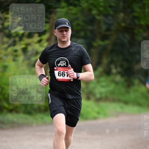 13.04.2025 - Hammer Lauf Dr. Thomas Lammeyer http://msf.ph/oto/7653589 13.04.2025 10:32:35 Laufen 15, 661 meine-sportfotos.de