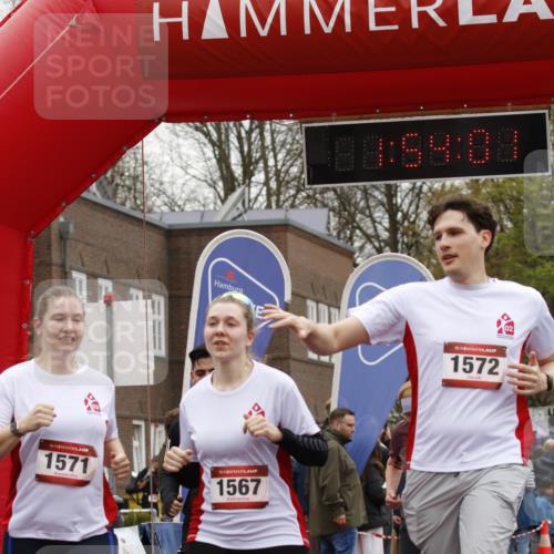 13.04.2025 - Hammer Lauf A. Gomolzig http://msf.ph/oto/7653651 13.04.2025 12:53:59 Ziel 218, 302, 502, 756, 858, 1567, 1571, 1572, 1896 meine-sportfotos.de