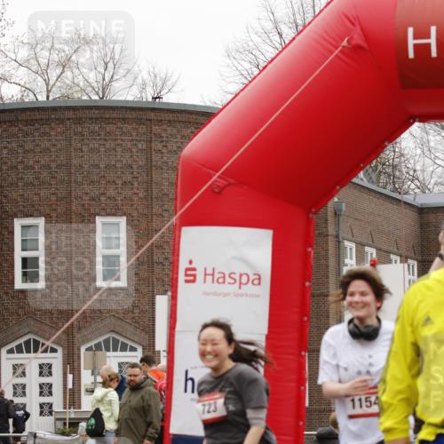 13.04.2025 - Hammer Lauf A. Gomolzig http://msf.ph/oto/7653673 13.04.2025 12:53:50 Ziel 153, 218, 302, 396, 502, 558, 1154, 1590, 1812, 1858, 1896 meine-sportfotos.de