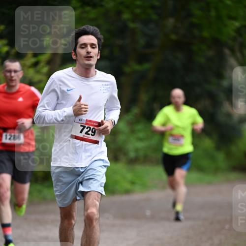 13.04.2025 - Hammer Lauf Dr. Thomas Lammeyer http://msf.ph/oto/7653688 13.04.2025 10:32:58 Laufen 1286, 63, 729 meine-sportfotos.de