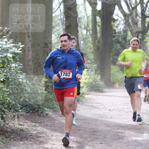 13.04.2025 - Hammer Lauf Jannik Wohlers http://msf.ph/oto/7653750 13.04.2025 10:38:33 Laufen 15, 1782, 35, 1904 meine-sportfotos.de