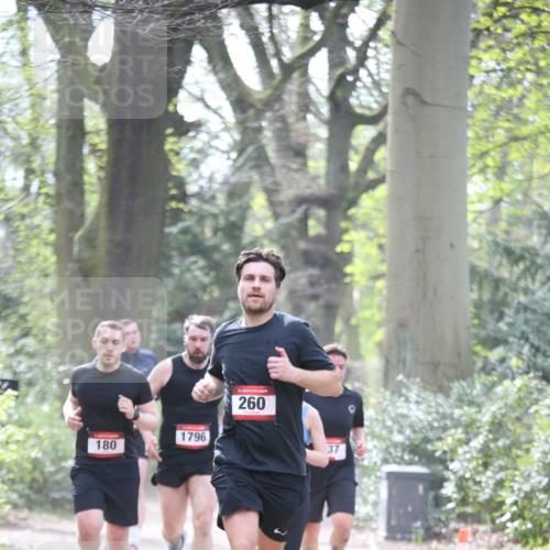 13.04.2025 - Hammer Lauf Jannik Wohlers http://msf.ph/oto/7653839 13.04.2025 10:38:12 Laufen 180, 1796, 15, 260, 37 meine-sportfotos.de