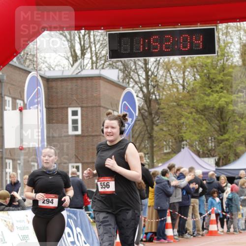 13.04.2025 - Hammer Lauf A. Gomolzig http://msf.ph/oto/7653849 13.04.2025 12:52:02 Ziel 294, 556 meine-sportfotos.de