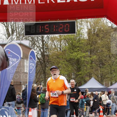 13.04.2025 - Hammer Lauf A. Gomolzig http://msf.ph/oto/7653921 13.04.2025 12:51:19 Ziel 256, 306, 343, 433, 1917 meine-sportfotos.de