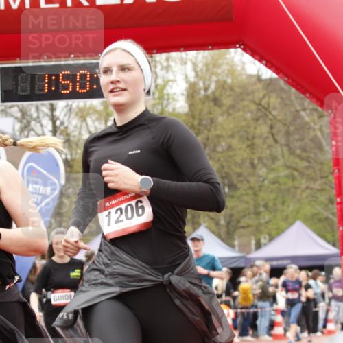 13.04.2025 - Hammer Lauf A. Gomolzig http://msf.ph/oto/7654022 13.04.2025 12:50:30 Ziel 161, 1032, 1046, 1205, 1206, 1558, 1998 meine-sportfotos.de