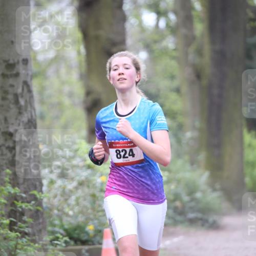 13.04.2025 - Hammer Lauf Jannik Wohlers http://msf.ph/oto/7654023 13.04.2025 10:37:16 Laufen 15, 824, 79 meine-sportfotos.de