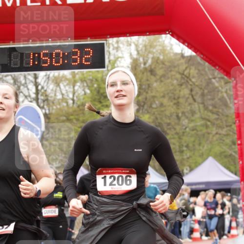 13.04.2025 - Hammer Lauf A. Gomolzig http://msf.ph/oto/7654025 13.04.2025 12:50:30 Ziel 161, 1032, 1046, 1205, 1206, 1558, 1998 meine-sportfotos.de