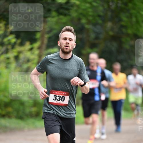 13.04.2025 - Hammer Lauf Dr. Thomas Lammeyer http://msf.ph/oto/7654043 13.04.2025 10:33:27 Laufen 15, 330 meine-sportfotos.de