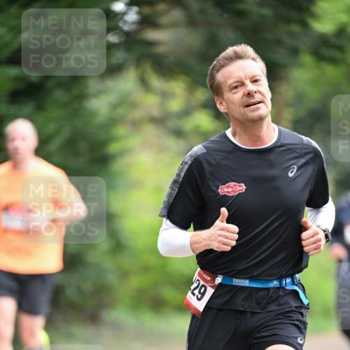 13.04.2025 - Hammer Lauf Dr. Thomas Lammeyer http://msf.ph/oto/7654199 13.04.2025 10:33:50 Laufen 29 meine-sportfotos.de