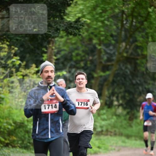13.04.2025 - Hammer Lauf Dr. Thomas Lammeyer http://msf.ph/oto/7654217 13.04.2025 10:33:52 Laufen 1714, 15, 1716 meine-sportfotos.de