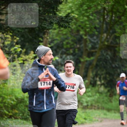 13.04.2025 - Hammer Lauf Dr. Thomas Lammeyer http://msf.ph/oto/7654219 13.04.2025 10:33:52 Laufen 1714, 15, 1716 meine-sportfotos.de